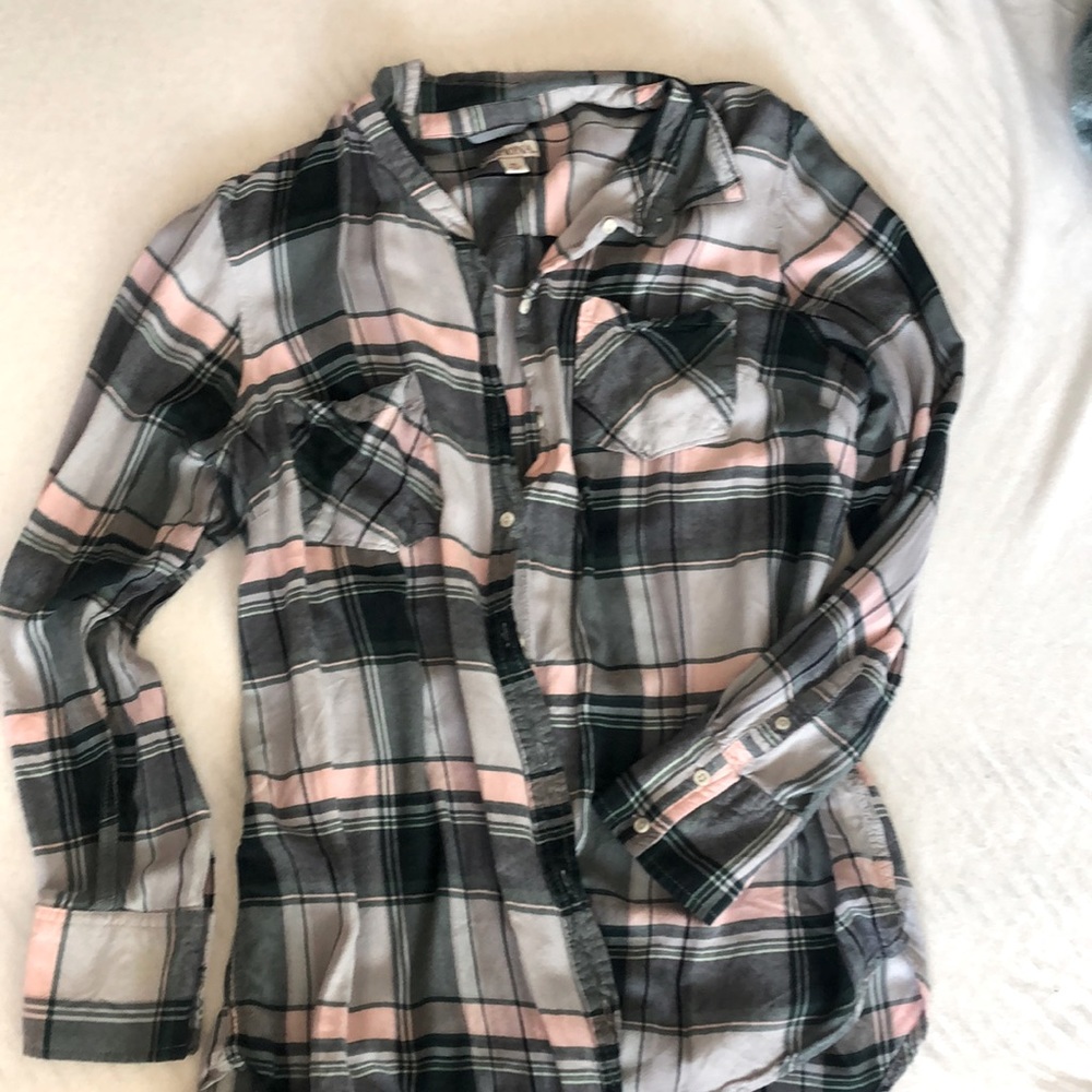 Plaid long sleeve top